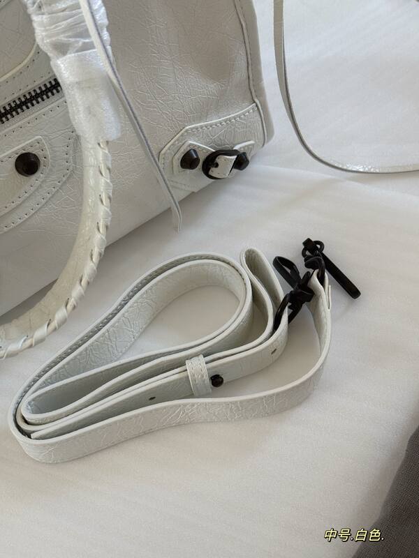 Balenciaga Le Cagole White shoulder bag — Top Quality Replica