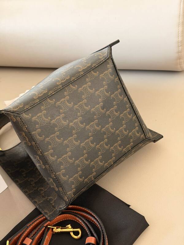 Celine everyday — AAA Quality Replica