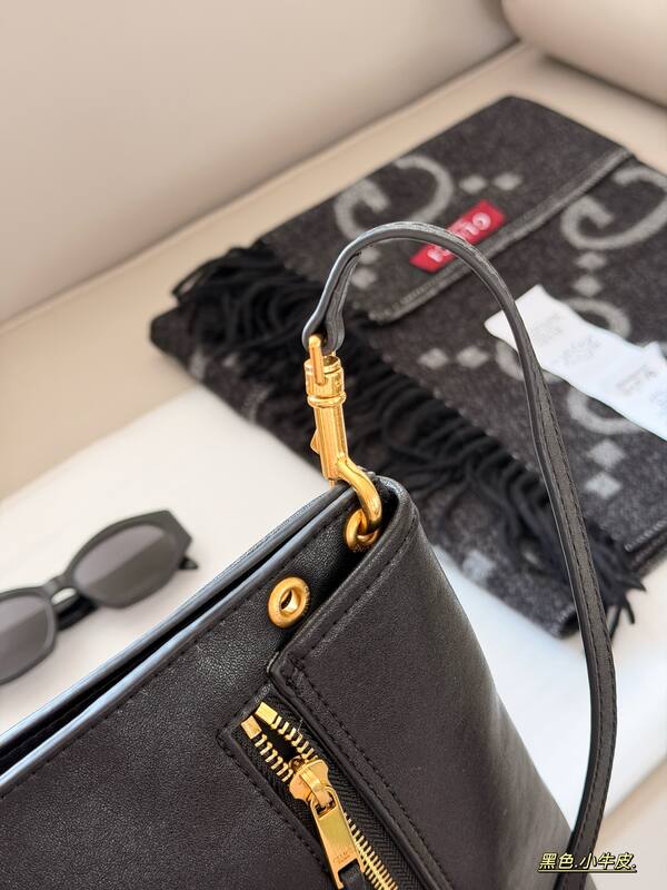 Celine everyday — Top Quality Replica