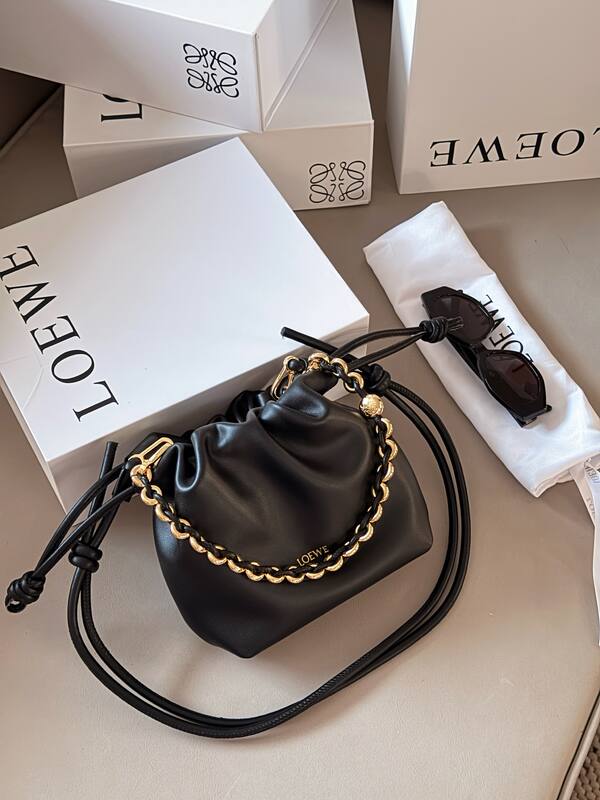 Loewe Black shoulder bag — Top Quality Replica