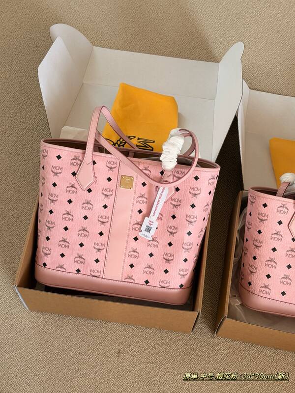 MCM Toni Pink Visetos small 30*25cm medium 34*30cm tote — Premium Replica