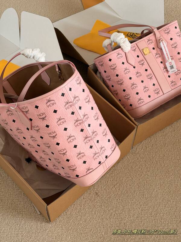 MCM Toni Pink Visetos small 30*25cm medium 34*30cm tote — Premium Replica