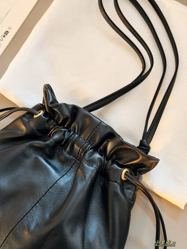 Celine Lambskin everyday — AAA Quality Replica