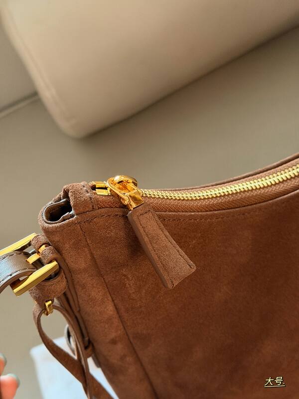 Prada Brown suede 37*18cm shoulder — 1:1 Replica