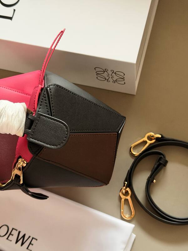 Loewe Black 25x18x10cm shoulder bag — 1:1 Replica