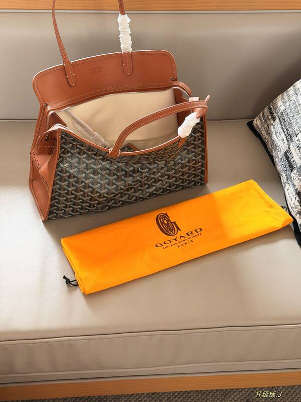 Goyard Brown shoulder bag — Top Quality Replica