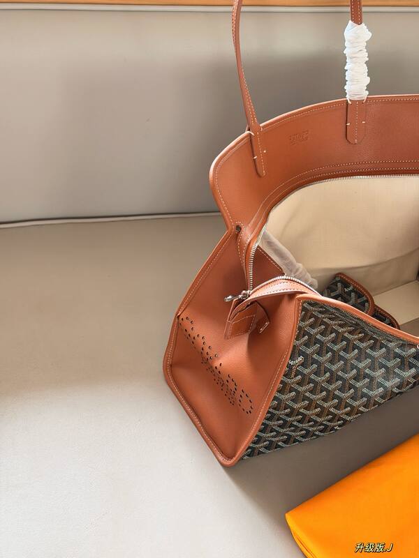 Goyard Brown shoulder bag — Top Quality Replica