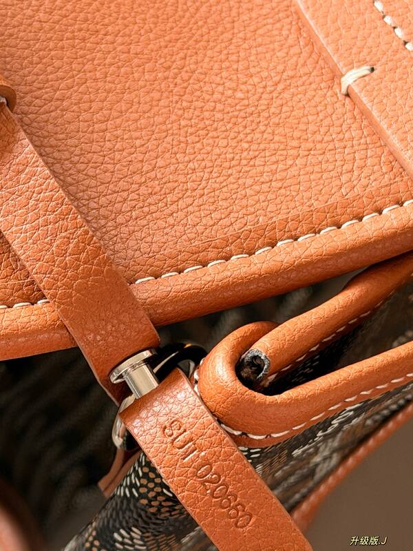 Goyard Brown shoulder bag — Top Quality Replica