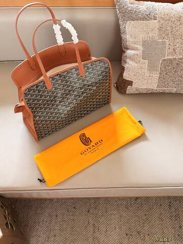Goyard Brown shoulder bag Top Quality Replica