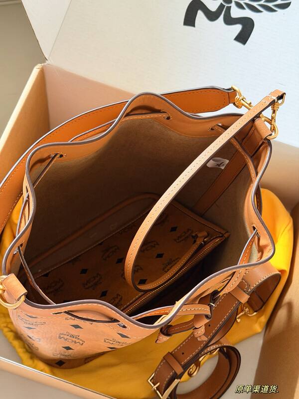 MCM Visetos shoulder bag — 1:1 Replica