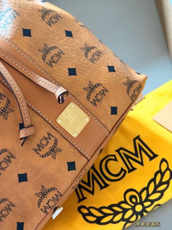 MCM Visetos shoulder bag — 1:1 Replica