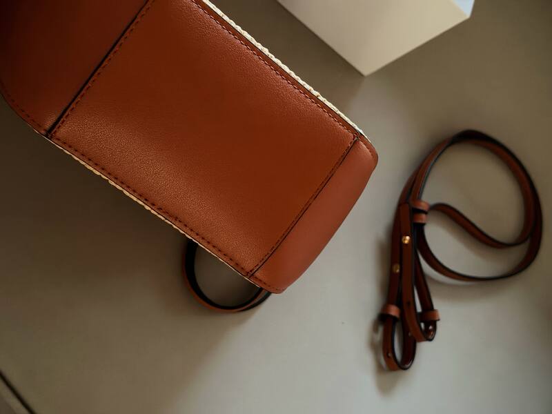 Loewe Brown 25x18x10cm shoulder bag — AAA Quality Replica