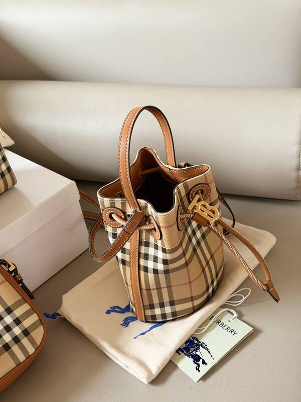 Burberry Brown shoulder bag — 1:1 Replica