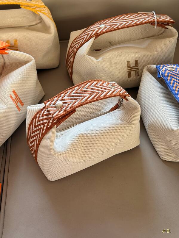 Hermes Beige canvas with brown embroidered H everyday — 1:1 Replica