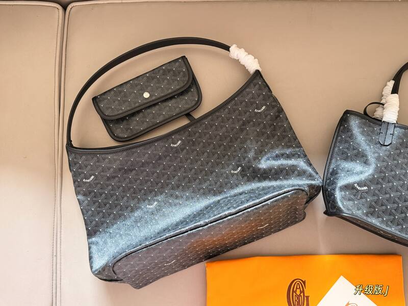 Goyard Black shoulder bag — Premium Replica