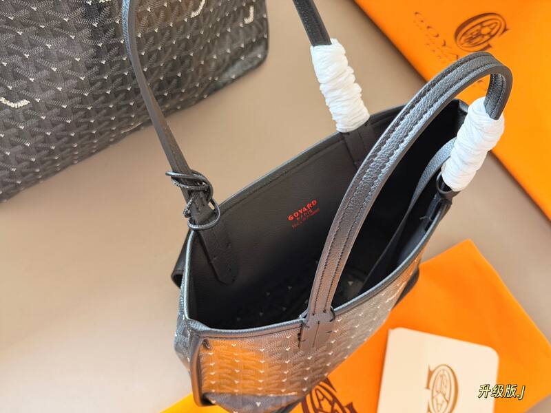 Goyard Black shoulder bag — AAA Quality Replica