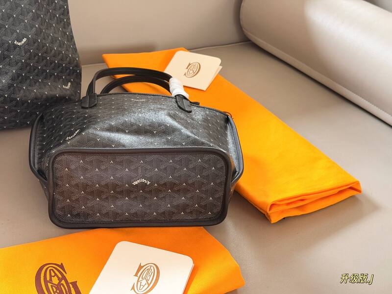 Goyard Black shoulder bag — AAA Quality Replica