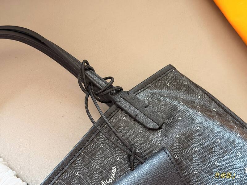 Goyard Black shoulder bag — AAA Quality Replica