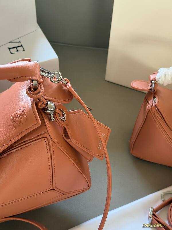 Loewe Puzzle Peach pink smooth leather mini 18*10cm large 24*15cm crossbody — AAA Quality Replica