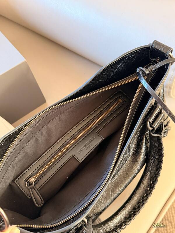 Balenciaga Black shoulder bag — AAA Quality Replica