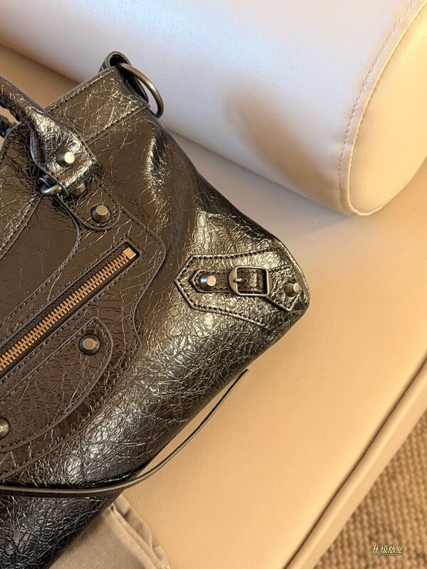 Balenciaga Black shoulder bag — AAA Quality Replica