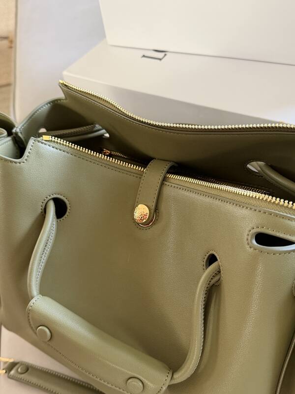 Loewe Green shoulder bag — 1:1 Replica