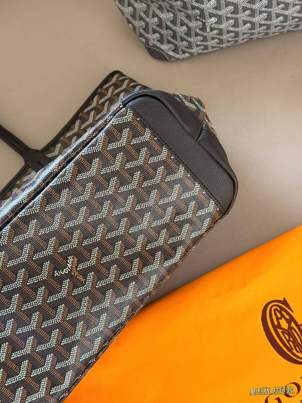 Goyard Black shoulder bag — AAA Quality Replica