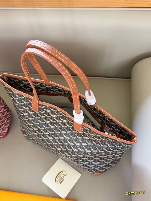 Goyard White shoulder bag — Premium Replica