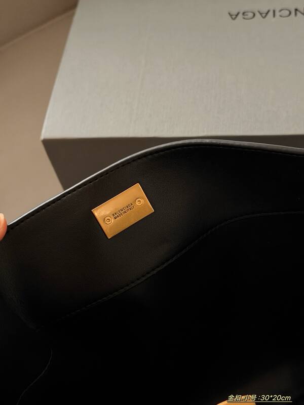Balenciaga Rodeo Black small 30*20cm shoulder — Premium Replica
