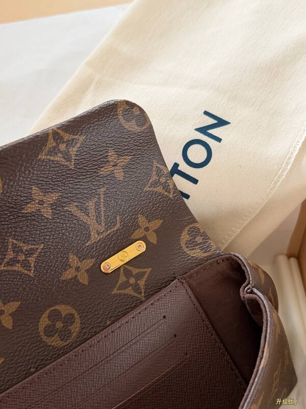 MCM Monogram shoulder bag — Premium Replica
