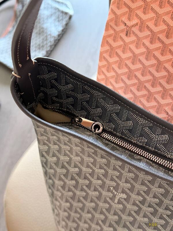 Goyard Pink shoulder bag — AAA Quality Replica