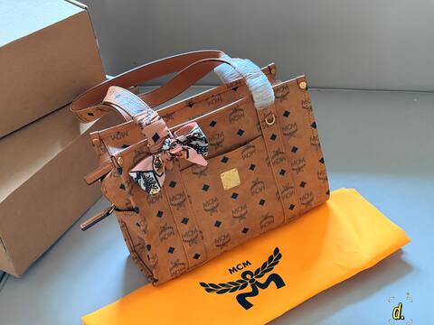 MCM Monogram 25x18x10cm shoulder bag Premium Replica