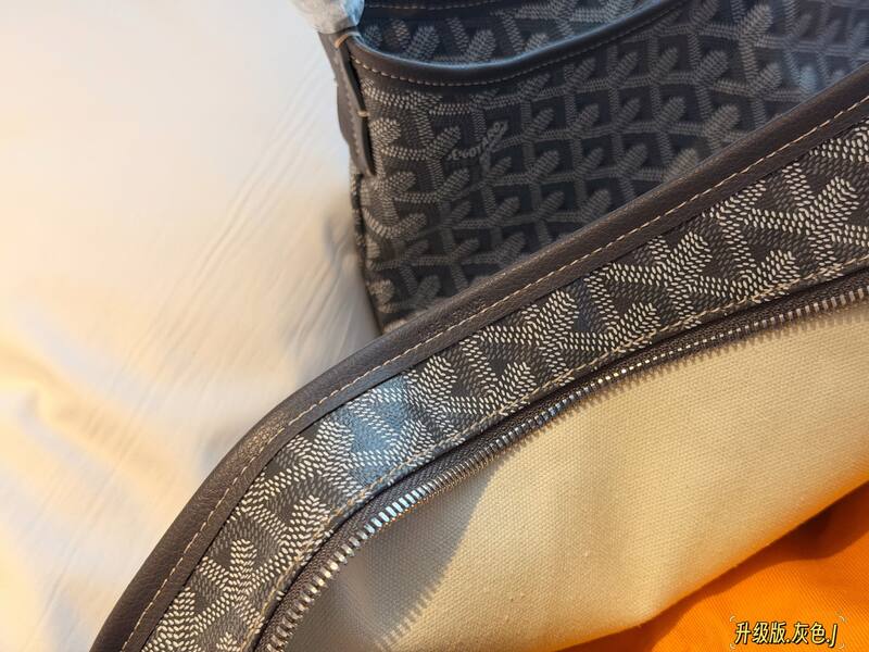 Goyard Grey shoulder bag — AAA Quality Replica