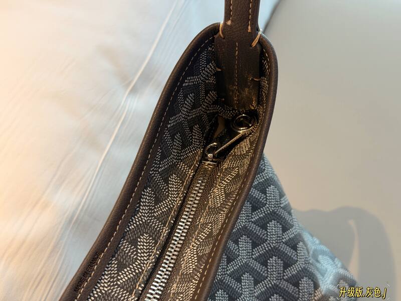 Goyard Grey shoulder bag — 1:1 Replica