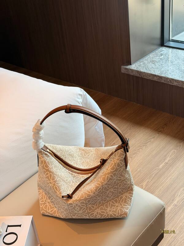 Loewe Brown 40x30x16cm shoulder bag — 1:1 Replica