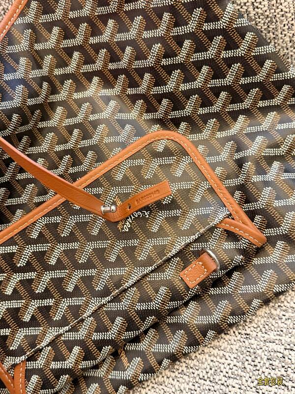 Goyard Brown shoulder bag — AAA Quality Replica