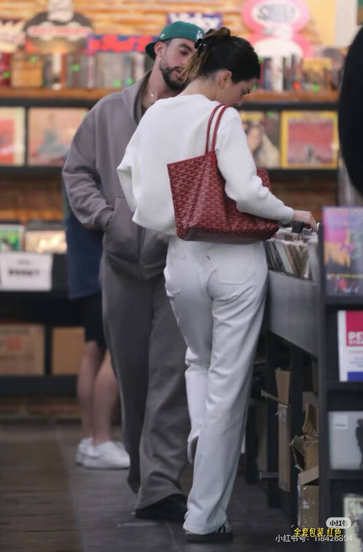Goyard Red 25x18x10cm shoulder bag — AAA Quality Replica