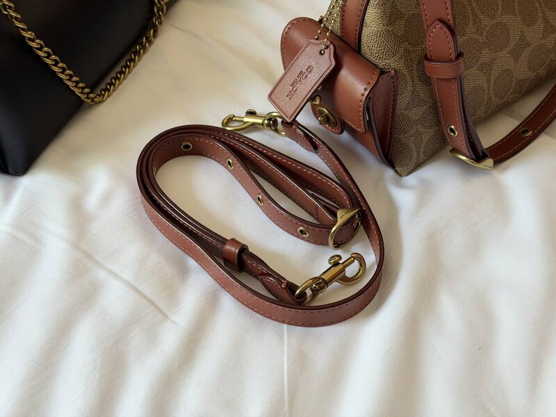Coach Juliet Pocket 22 Signature Canvas Brown crossbody — AAA Quality Replica