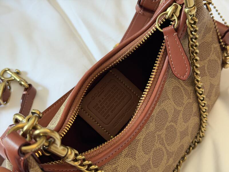 Coach Juliet Pocket 22 Signature Canvas Brown crossbody — AAA Quality Replica