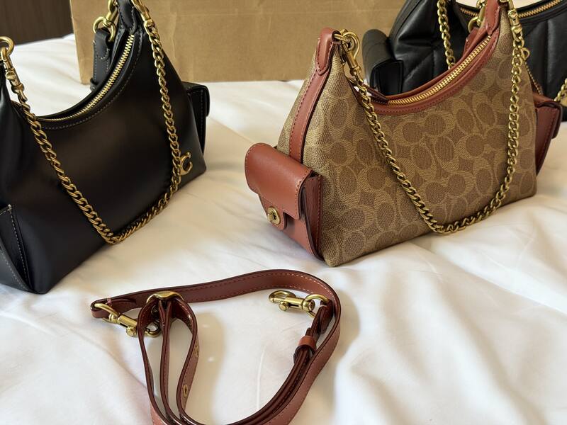 Coach Juliet Pocket 22 Signature Canvas Brown crossbody — AAA Quality Replica