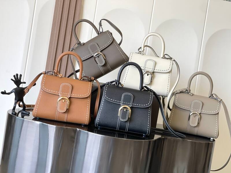 Delvaux Black crossbody — 1:1 Replica