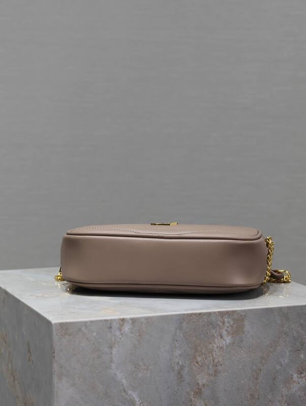 Saint Laurent Pink everyday — Top Quality Replica