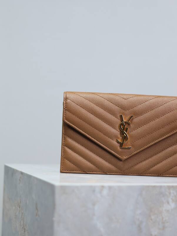 Saint Laurent Caviar everyday — 1:1 Replica