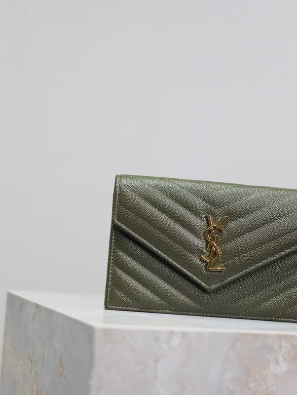 Saint Laurent Caviar everyday — 1:1 Replica