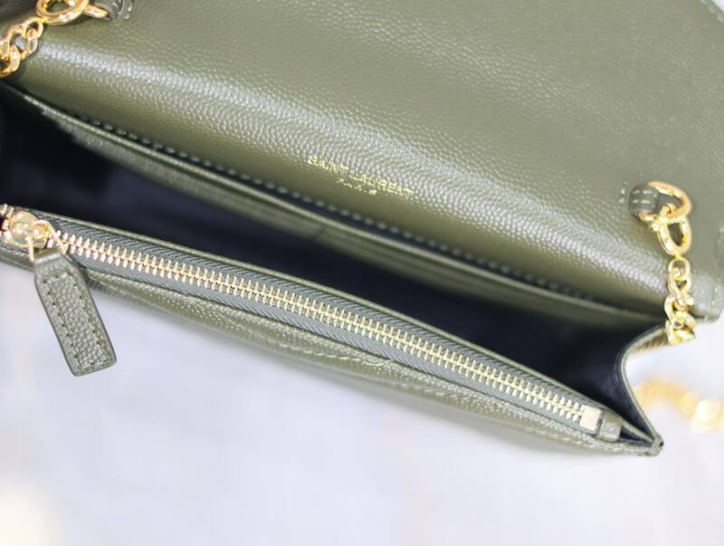 Saint Laurent Caviar everyday — 1:1 Replica
