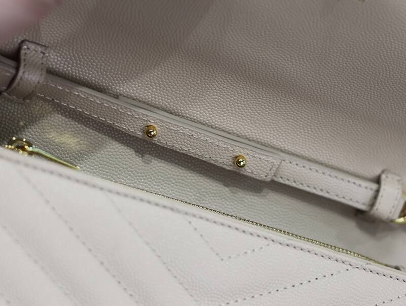 Saint Laurent Caviar everyday — 1:1 Replica