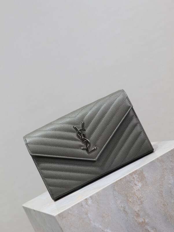 Saint Laurent Caviar everyday — Top Quality Replica