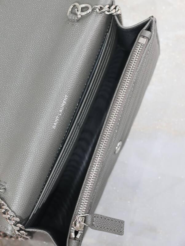 Saint Laurent Caviar everyday — 1:1 Replica