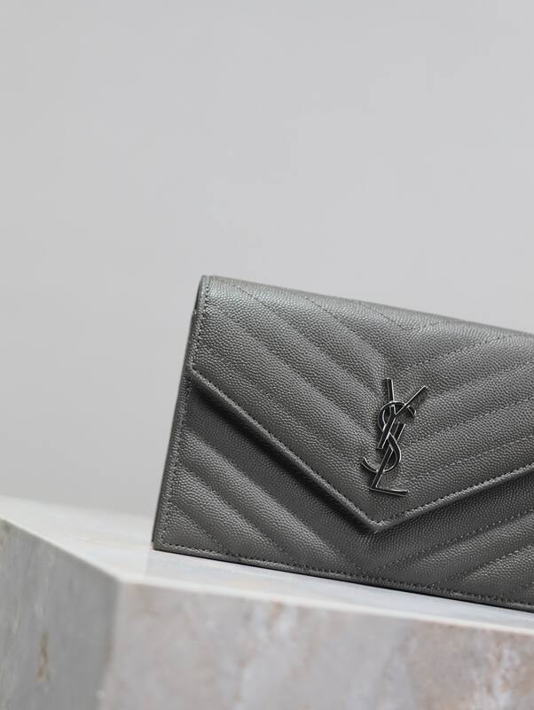 Saint Laurent Caviar everyday — 1:1 Replica