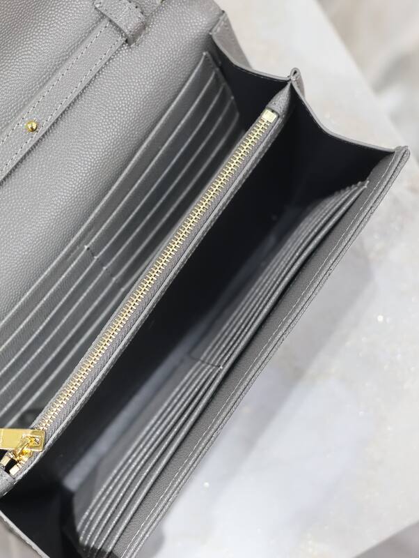 Saint Laurent Caviar everyday — Premium Replica